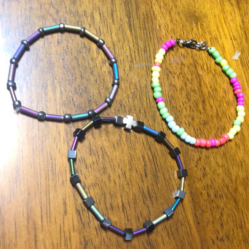 Handmade 3 stretchy bracelets